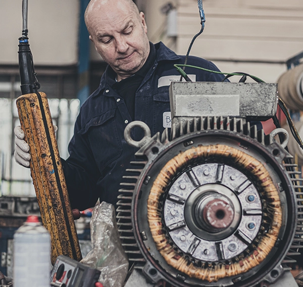 Bellwood Rewinds at work